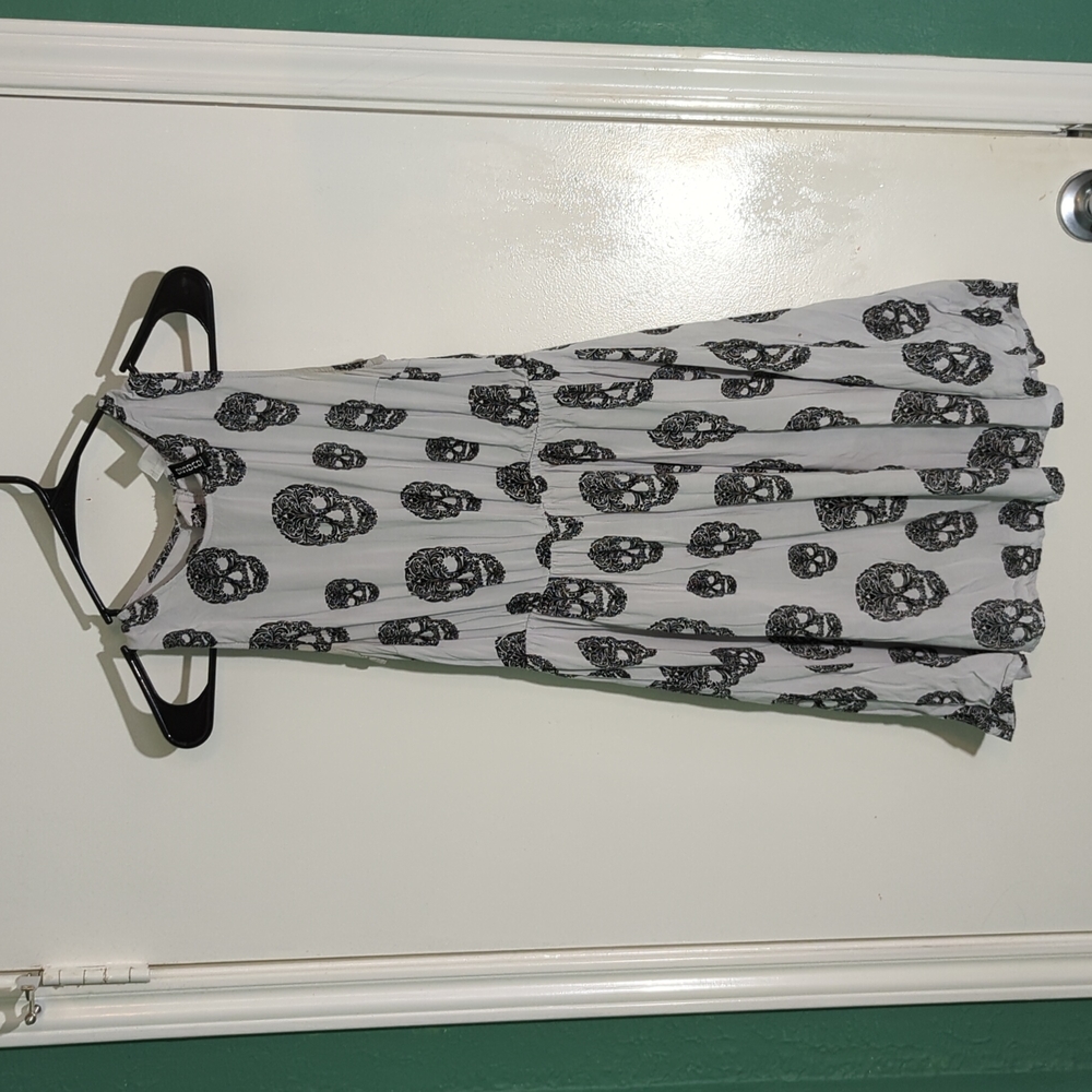Divided by H&M Sugar Skull Midi Dress